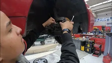 How to replace break pads on a Mercedes Benz SL 500