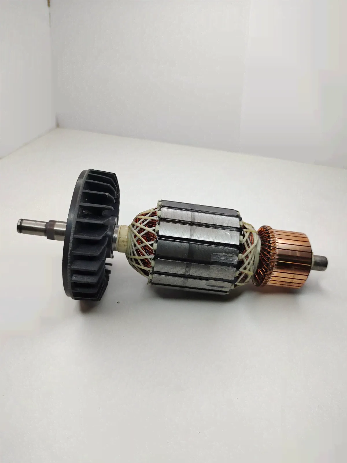 якорь(ротор)для makita 9069-0
