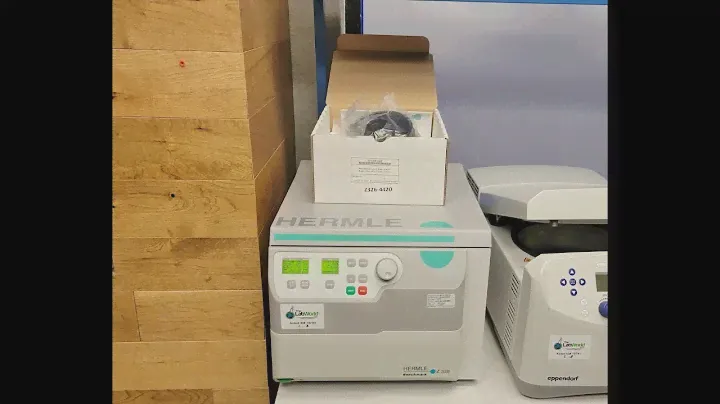 Hermle Centrifuge with 2 Rotors ID 15740