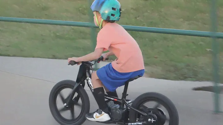 Video #335 // GPX Moto E-Strider 16"